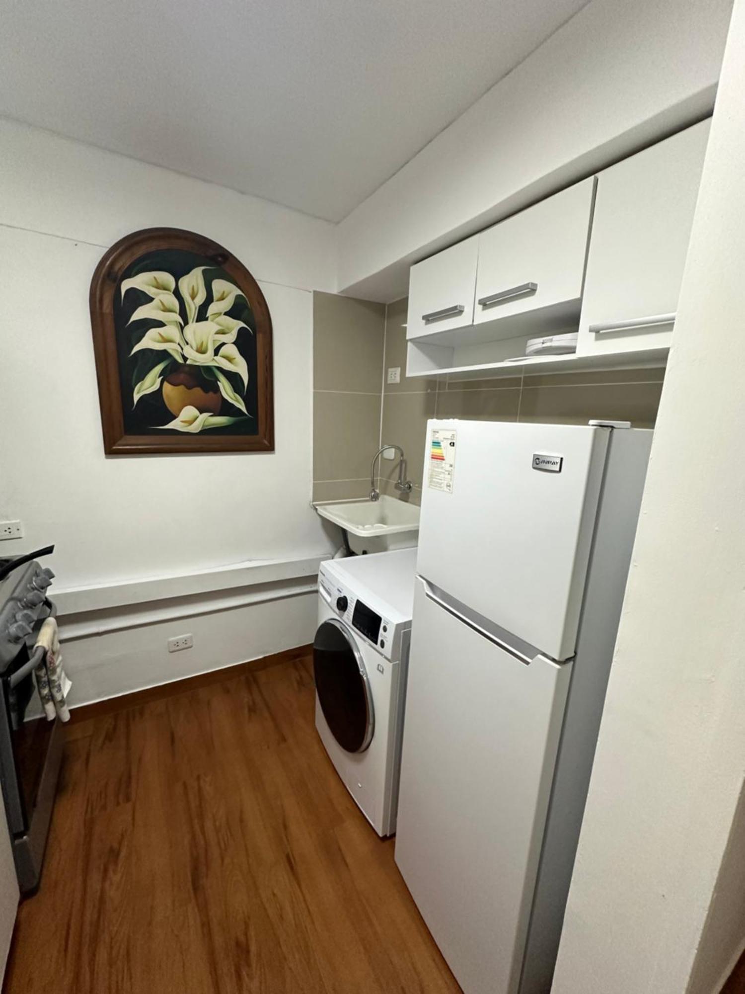 2- Amplio Departamento Remodelado En Miraflores ليما المظهر الخارجي الصورة