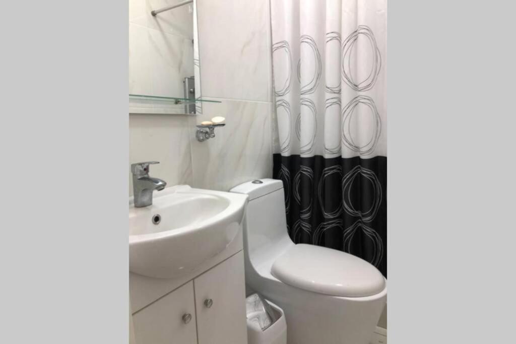 2- Amplio Departamento Remodelado En Miraflores ليما المظهر الخارجي الصورة